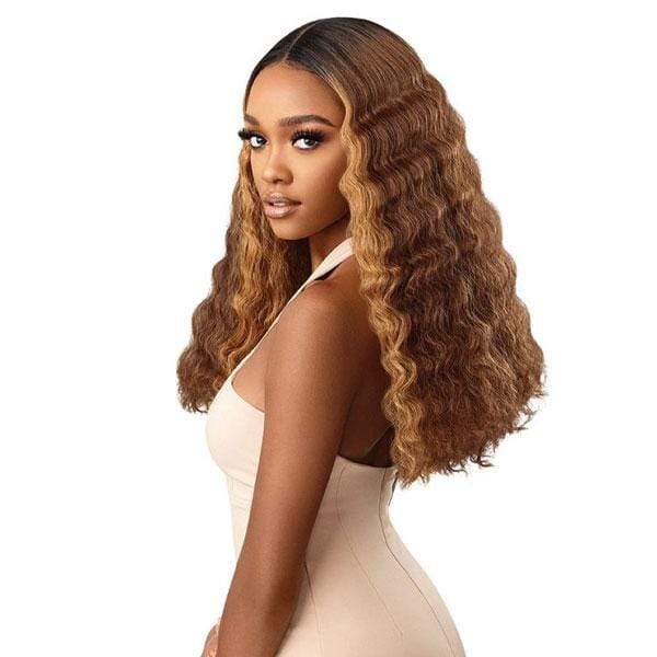 Outre Synthetic Swiss Lace Front Wig - SOLANA - Mose Wig