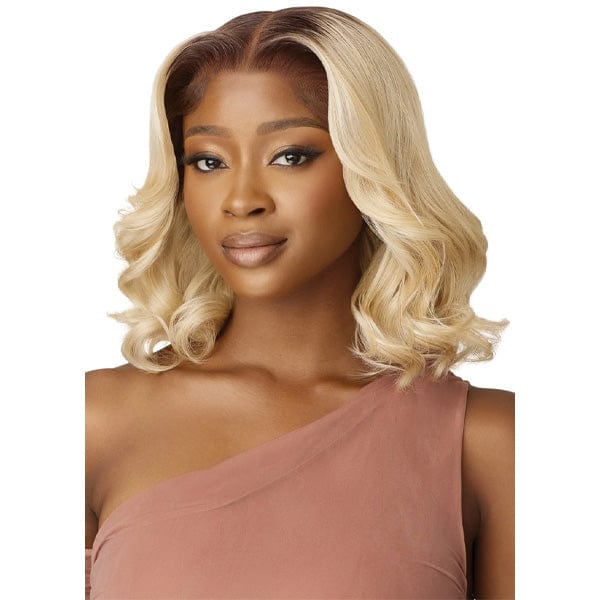 Outre Perfect Hairline Synthetic 13x4 Lace Frontal Wig - ALORA - Mose Wig