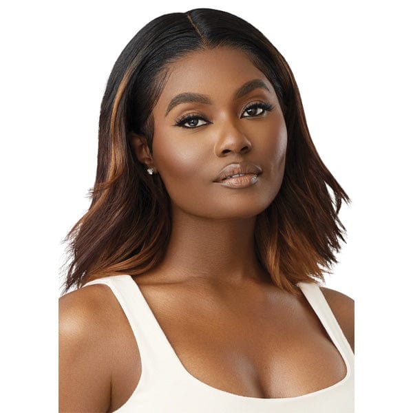 Outre Synthetic Melted Hairline HD Lace Front Wig - DARCY - Mose Wig